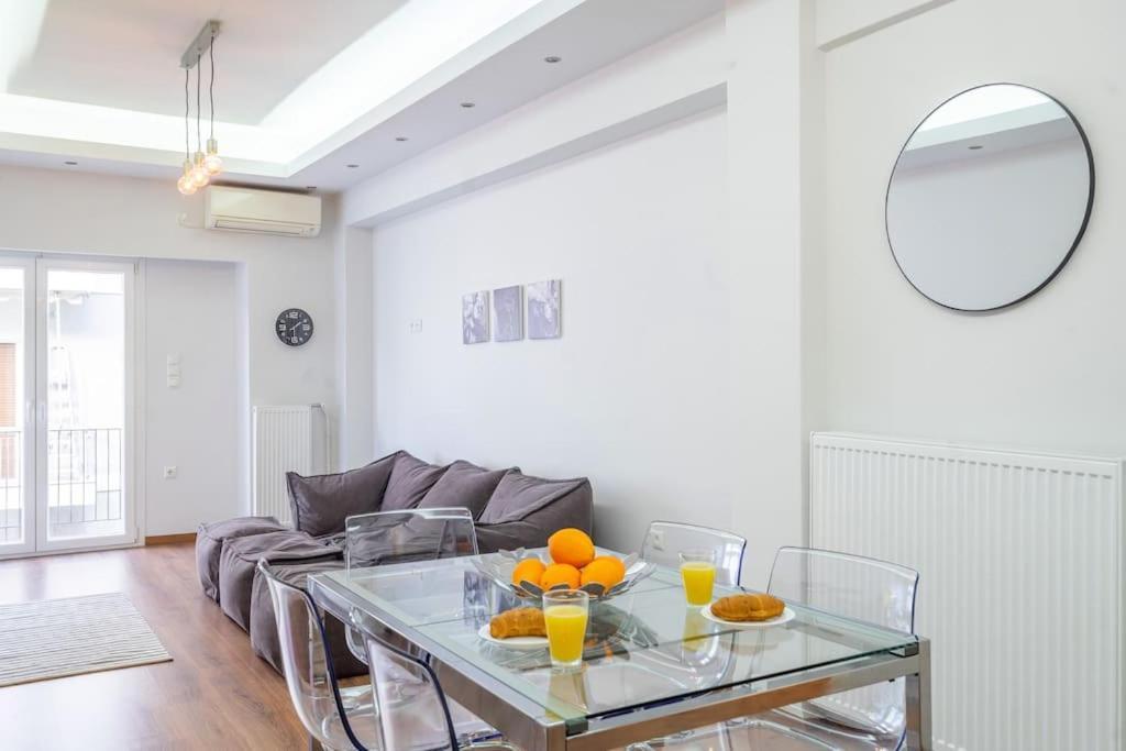 Modernised Athenian Apartment /W 2Br & 2Ba Extérieur photo