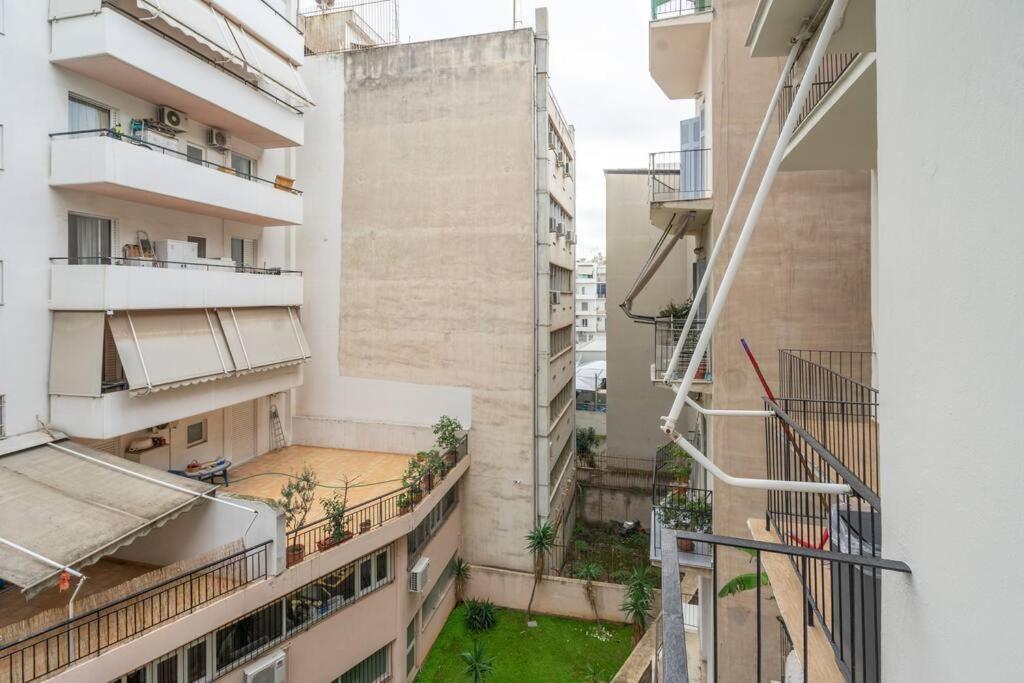 Modernised Athenian Apartment /W 2Br & 2Ba Extérieur photo
